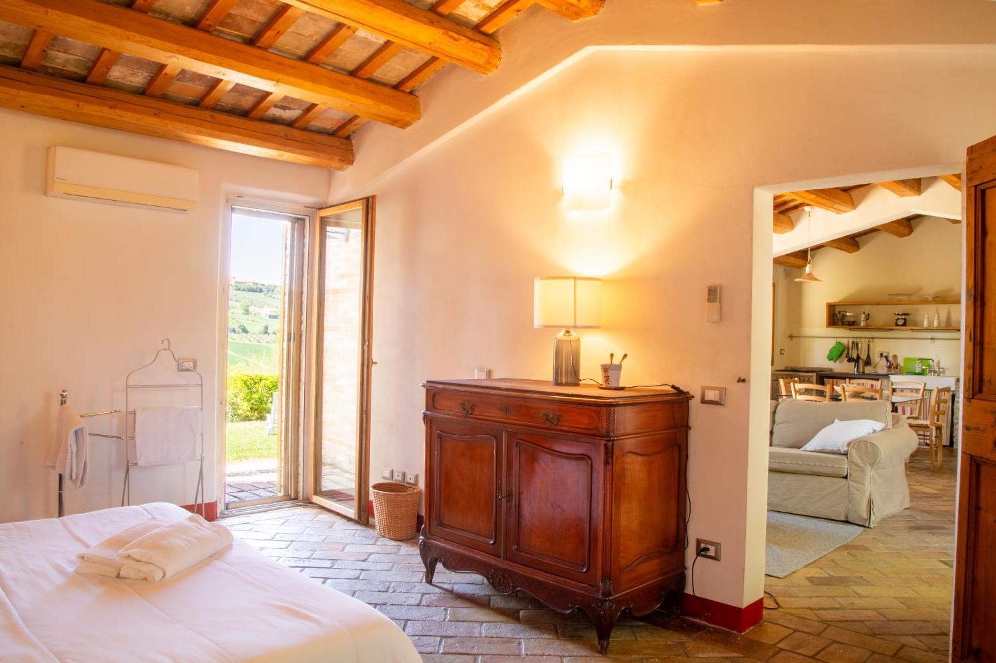 Casali Marchigiani - Ville Vacanza Private Con Piscina Ostra Exterior foto
