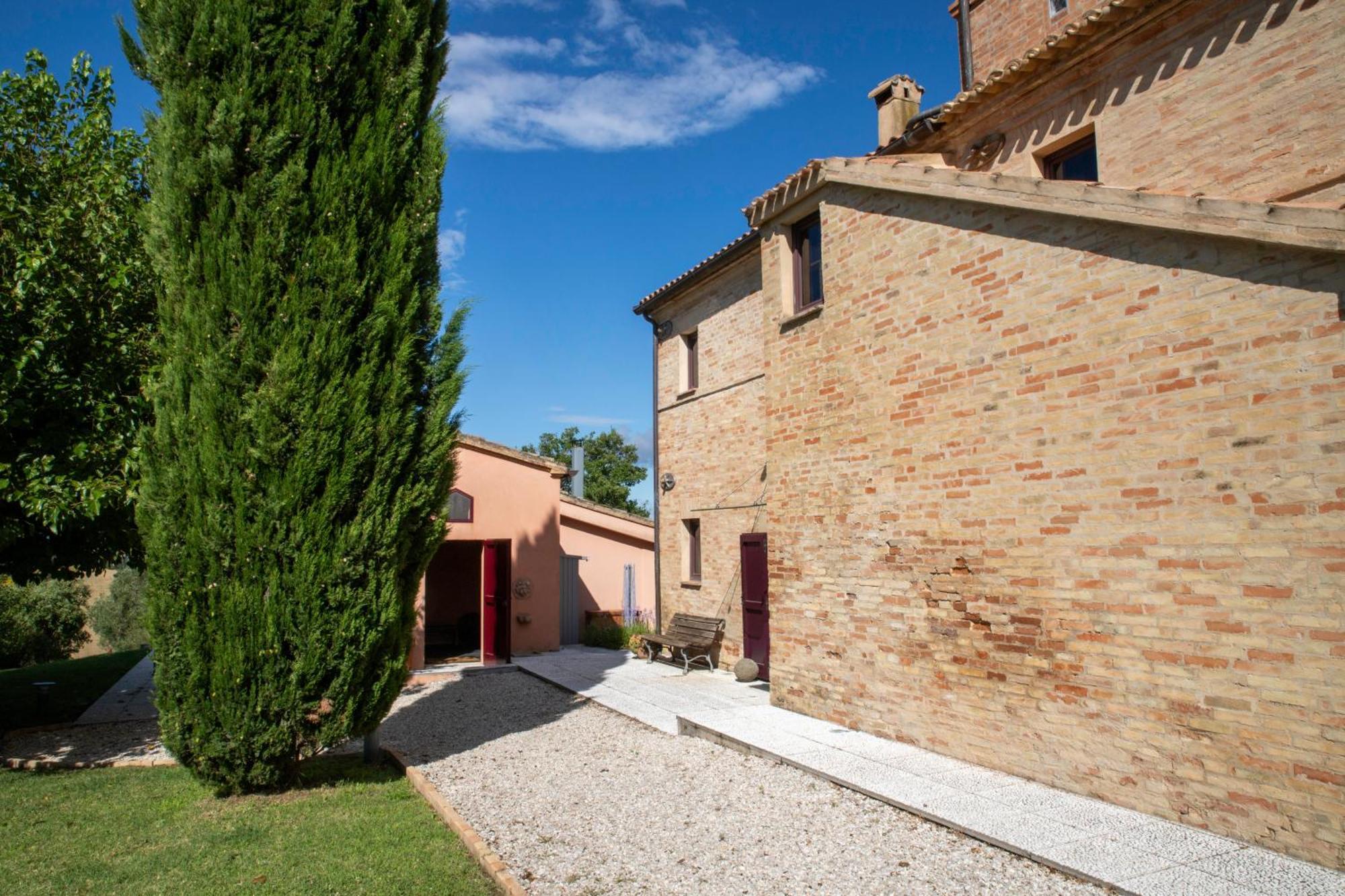 Casali Marchigiani - Ville Vacanza Private Con Piscina Ostra Exterior foto